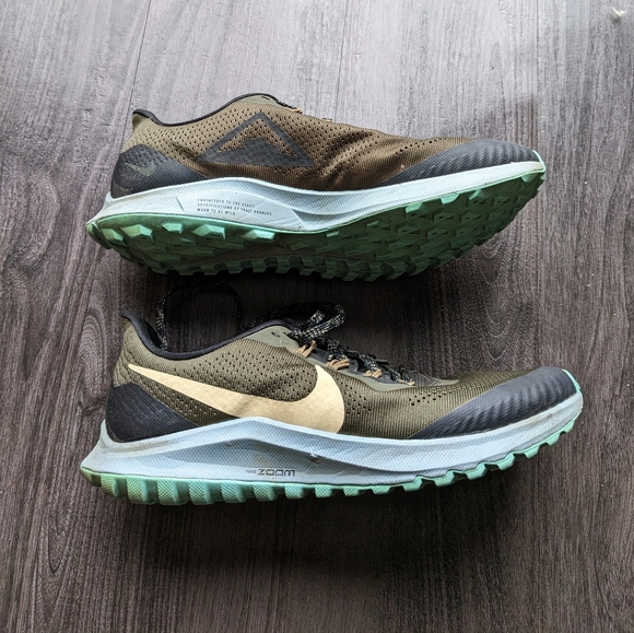 Nike Air Pegasus trail running shoes - Picture 3 of 4